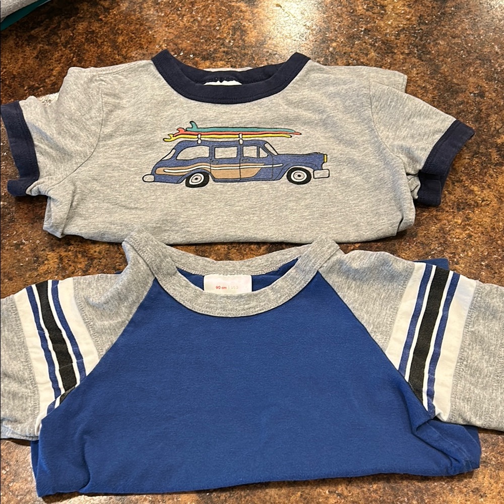 Hanna Anderson Gray and Blue Kids' T-Shirts with Car Design size 3